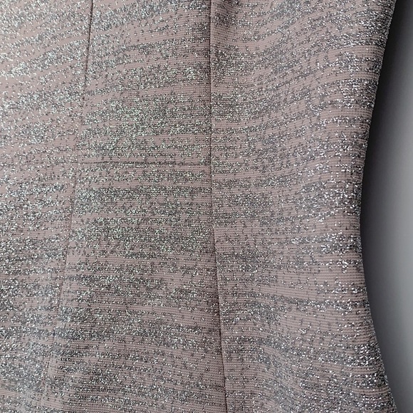 ELIZA J Short Sleeve Silver Evening/ Cocktail/ Wedding/ Special Occasion Dress - Picture 5 of 5